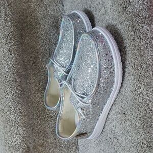 COPY - Glitter corkys light blue (halo) NIB Size 7 ONLY